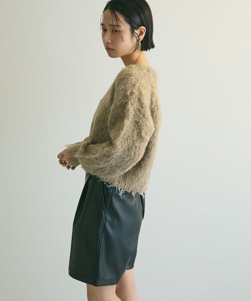 armonia(アルモニーア)の「armonia.シャギーショートカーディガン(カーディガン/ボレロ・レディース・ベージュ/グレー/ブルー・FREE)」の21枚目の写真