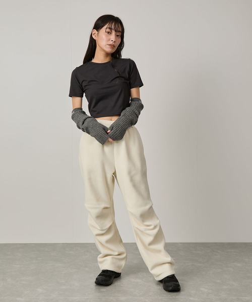 NERGY（ナージー）の「ソフトニットアームウォーマー（手袋・レディース・グレー/オフホワイト・FREE）」の15枚目の写真