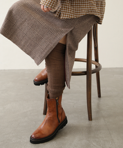 JOURNAL STANDARD LUXE（ジャーナルスタンダード　ラックス）の「LOOSE RIB オーバーニーSOCKS（ソックス/靴下・レディース・ベージュ/ブラウン/チャコールグレー/グレー/ブラック・FREE）」の2枚目の写真