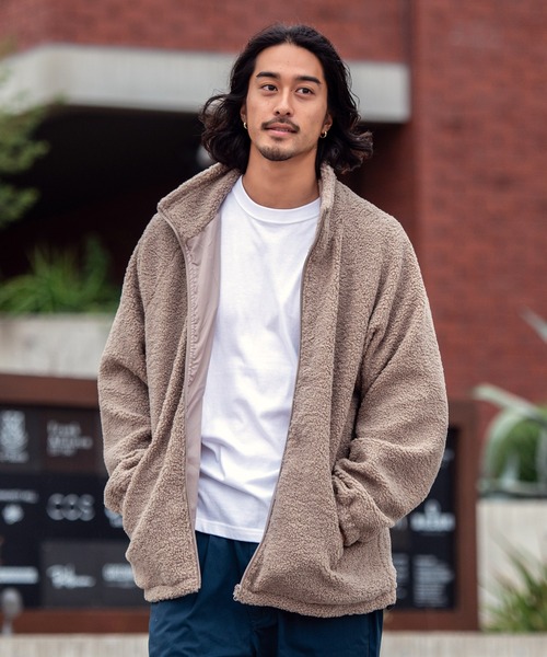SILVER BULLET(シルバーバレット)の「『U.S. POLO ASSN/ユーエスポロアッスン』ボアスタンドJKT(テーラードジャケット・レディース・ブラック/アイボリー/ベージュ・M/L)」の12枚目の写真