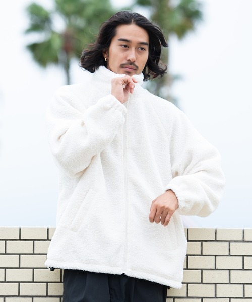 SILVER BULLET(シルバーバレット)の「『U.S. POLO ASSN/ユーエスポロアッスン』ボアスタンドJKT(テーラードジャケット・レディース・ブラック/アイボリー/ベージュ・M/L)」の18枚目の写真