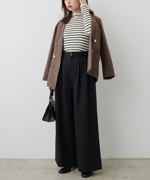 natural couture(ナチュラルクチュール)の「osonoゴールドバー付きタックワイドパンツ(その他パンツ・レディース・モカ/ブラック/グレイッシュベージュ・MEDIUM/LARGE)」の2枚目の写真