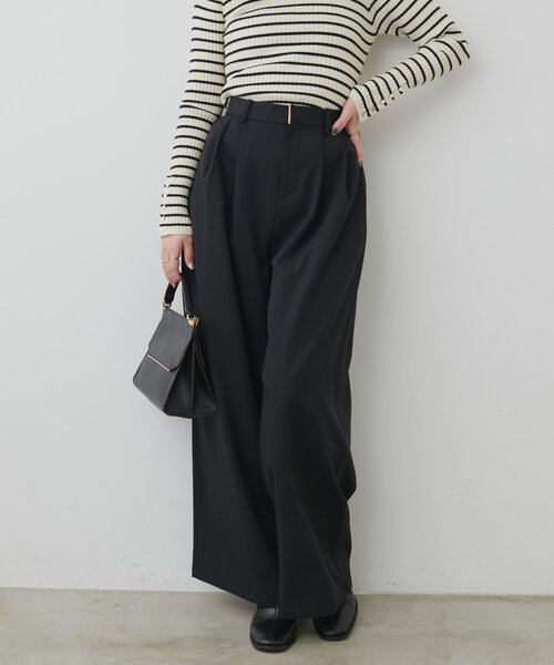 natural couture(ナチュラルクチュール)の「osonoゴールドバー付きタックワイドパンツ(その他パンツ・レディース・モカ/ブラック/グレイッシュベージュ・MEDIUM/LARGE)」の9枚目の写真