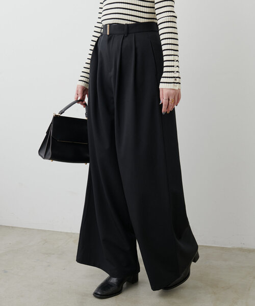 natural couture(ナチュラルクチュール)の「osonoゴールドバー付きタックワイドパンツ(その他パンツ・レディース・モカ/ブラック/グレイッシュベージュ・MEDIUM/LARGE)」の10枚目の写真