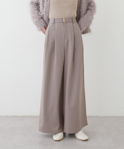 natural couture(ナチュラルクチュール)の「osonoゴールドバー付きタックワイドパンツ(その他パンツ・レディース・モカ/ブラック/グレイッシュベージュ・MEDIUM/LARGE)」の15枚目の写真