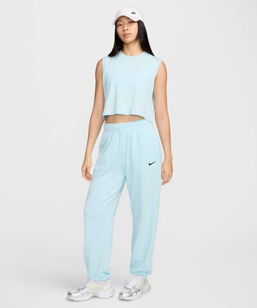 NIKE(ナイキ)の「ナイキ スポーツウェア クラブ ウィメンズ スリーブレス クロップド トップ / Nike Sportswear Club Women's Sleeveless Cropped Top FV5506-474 Glacier Blue(タンクトップ・レディース・ブルー系その他・S/M/L/XL/XS)」の9枚目の写真