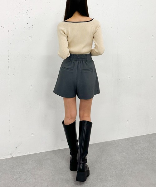 archives（アルシーヴ）の「ハイウエストタックショートパンツ（その他パンツ・レディース・ブラック/アイボリー/グレー・MEDIUM）」の11枚目の写真