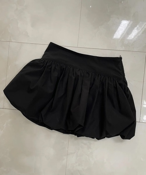 M y u(ミュー)の「バルーンスコート(スカート・レディース・ブラック・ML/SM)」の3枚目の写真