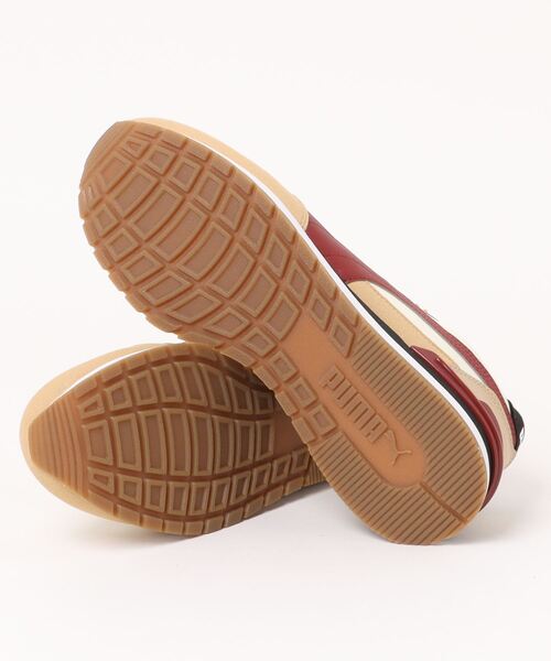 PUMA(プーマ)の「PUMA プーマ ST RUNNER V4 NL【軽量】メンズスニーカー(STランナーV4NL) 399069 01(スニーカー・メンズ・ブラック×ホワイト/ホワイト系その他/ホワイト×ブラック・25.5cm/26.0cm/26.5cm/27.0cm/27.5cm/28.0cm)」の5枚目の写真