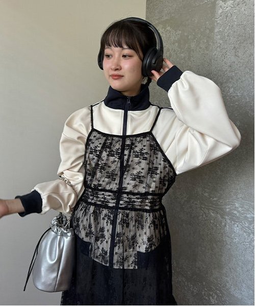 Mi-je(ミジェ)の「シアーワンピース【韓国ファッション】(シャツワンピース・レディース・マルチ/ブラック/オフホワイト・F)」の6枚目の写真