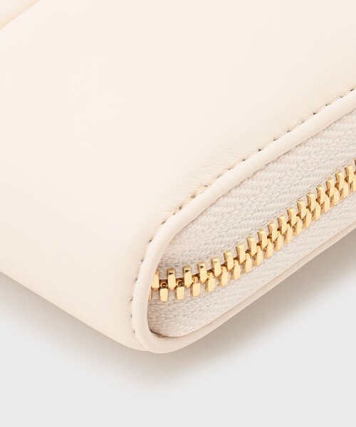 GRACE CONTINENTAL（グレースコンチネンタル）の「ADD CULUMN WALLET BAG（ショルダーバッグ・レディース・ホワイト/ブラック・FREE）」の5枚目の写真