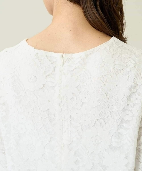 a.v.v（アーヴェヴェ）の「レーススカラップブラウス（シャツ/ブラウス・レディース・ホワイト/ネイビー・40/38/36/42/34）」の22枚目の写真