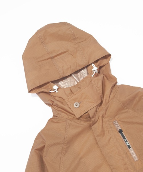 F/CE. （エフシーイー）の「F/CE. 2.5 LAYER TWO-PIECE COAT / エフシーイー 2.5レイヤー ツーピース コート（ダウンジャケット/コート・メンズ・グレー/ブラック・MEDIUM/SMALL）」の10枚目の写真