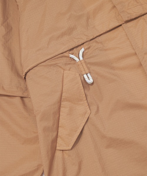 F/CE. （エフシーイー）の「F/CE. 2.5 LAYER TWO-PIECE COAT / エフシーイー 2.5レイヤー ツーピース コート（ダウンジャケット/コート・メンズ・グレー/ブラック・MEDIUM/SMALL）」の13枚目の写真