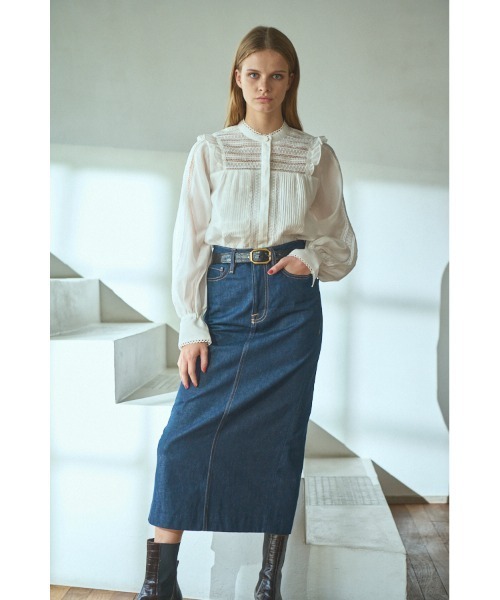 Estella.K(エステラケー)の「Alila Blouse スタンドボーダーレースBL(シャツ/ブラウス・レディース・ベージュ系/ホワイト/ブラック・FREE)」の7枚目の写真