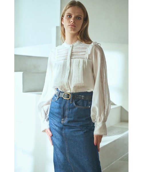 Estella.K(エステラケー)の「Alila Blouse スタンドボーダーレースBL(シャツ/ブラウス・レディース・ベージュ系/ホワイト/ブラック・FREE)」の13枚目の写真