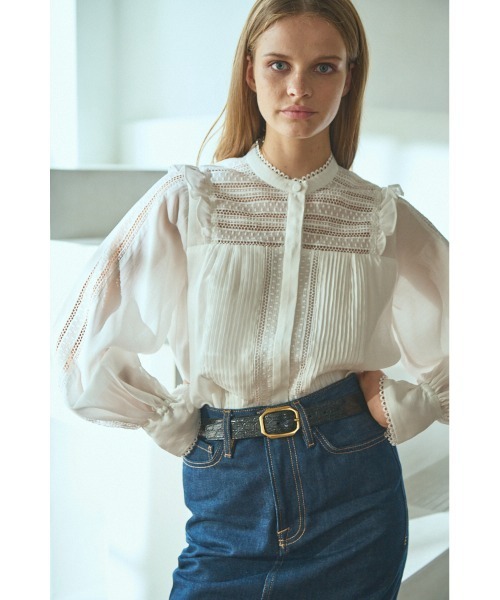 Estella.K(エステラケー)の「Alila Blouse スタンドボーダーレースBL(シャツ/ブラウス・レディース・ベージュ系/ホワイト/ブラック・FREE)」の14枚目の写真