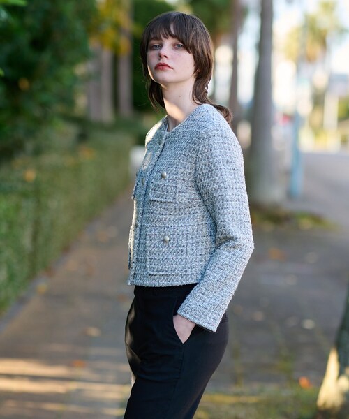 DRESSTERIOR（ドレステリア）の「【サスティナブル】サーキュリックＭＩＸツィードジャケット（ノーカラージャケット・レディース・ライトグレー系3・34/36/38）」の4枚目の写真