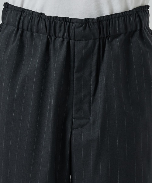 markaware（マーカウェア）の「WIDE LEG EASY PANTS（スラックス・メンズ・ブラック/ネイビー・2/1）」の13枚目の写真