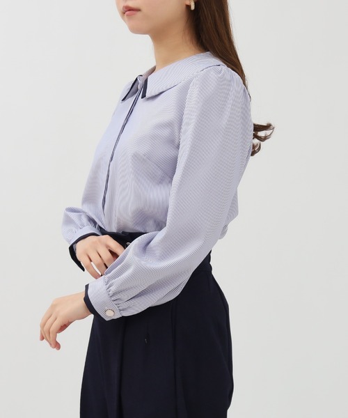 ASTORIA ODIER(アストリアオディール)の「衿配色ストライプブラウス(シャツ/ブラウス・レディース・ホワイト×ブルー/ホワイト×ブラック・SMALL/MEDIUM)」の4枚目の写真