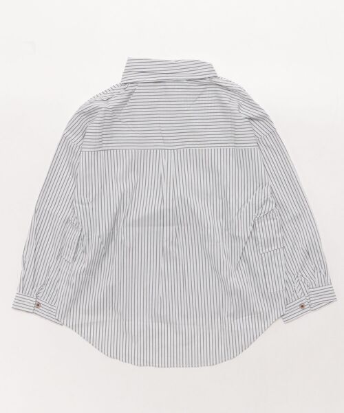 aimoha(アイモハ)の「【aimoha KIDS】キッズフラップポケット付きストライプシャツ(シャツ/ブラウス・キッズ・ライトグレー・120/150/140/130/110)」の10枚目の写真