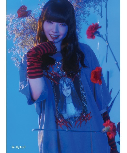 REFLEM(レフレム)の「伊藤潤二×REFLEM 富江Tシャツ(Tシャツ/カットソー・レディース・ブラック/グレー・FREE)」の9枚目の写真