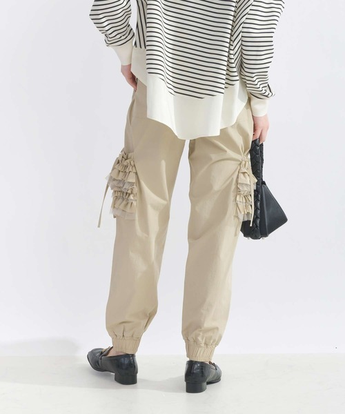 PICCIN(ピッチン)の「ポケットフリルカーゴパンツ(カーゴパンツ・レディース・ブラック/ベージュ・M)」の16枚目の写真