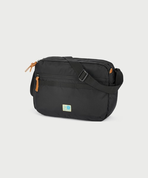 karrimor（カリマー）の「VT shoulder R（ショルダーバッグ・メンズ・ブラック/ネイビー/アイボリー/チャコールグレー/グリーン/ブルー系その他・FREE）」の2枚目の写真