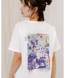 ScoLar（スカラー）の「751004：旅先の風景柄 アートプリントTシャツ（Tシャツ/カットソー）」