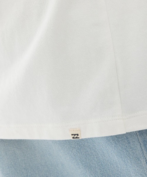BILLABONG（ビラボン）の「BILLABONG レディース GRAPHIC PRINT LOOSE TEE Tシャツ 【2025年春夏モデル】/ビラボンフロントグラフィッククルーネック半袖Tシャツ（Tシャツ/カットソー・レディース・オレンジ系その他/ホワイト/オフホワイト/ライトパープル・MEDIUM）」の8枚目の写真