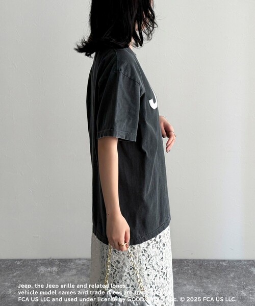 fredy emue(フレディエミュ)の「【GOOD ROCK SPEED/グッドロックスピード】JEEP 半袖Tシャツ(Tシャツ/カットソー・レディース・ベージュ/チャコールグレー・38)」の14枚目の写真