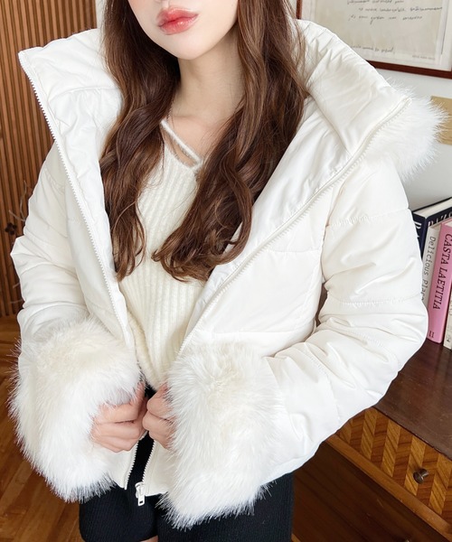 セール】ベルト付きフードファーダウンジャケット（ダウンジャケット