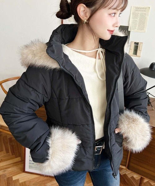 moment+（モーメントプラス）の「ベルト付きフードファーダウン