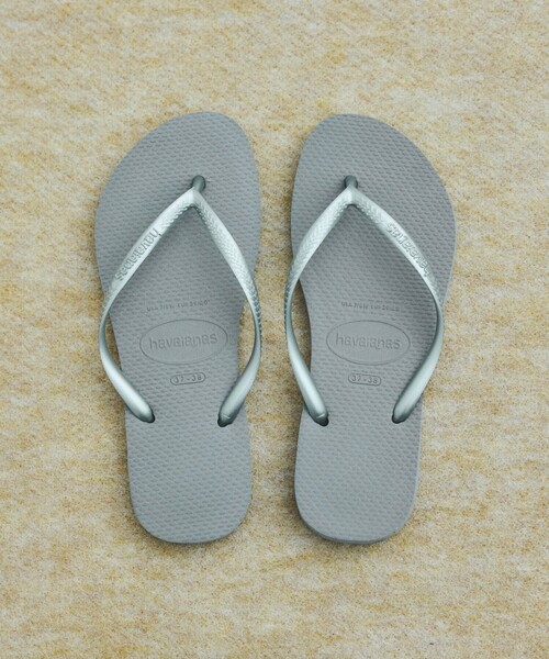 havaianas(ハワイアナス)の「havaianas/ハワイアナス SLIM サンダル ラバービーチサンダル(サンダル・レディース・ブラック/シルバー/ホワイト/ピンク/ゴールド/ベージュ/ネイビー・22cm/23.0cm/24.0cm)」の6枚目の写真
