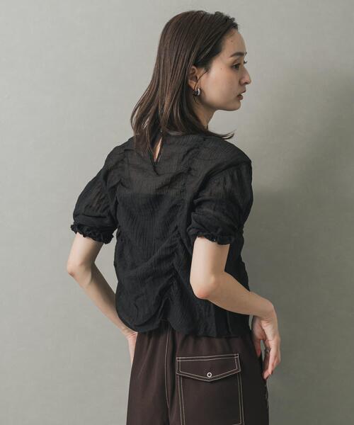 SENSE OF PLACE by URBAN RESEARCH(センスオブプレイスバイアーバンリサーチ)の「シャーリングブラウス(5分袖)(シャツ/ブラウス・レディース・オフホワイト/グリーン/ブラック・ONE)」の21枚目の写真