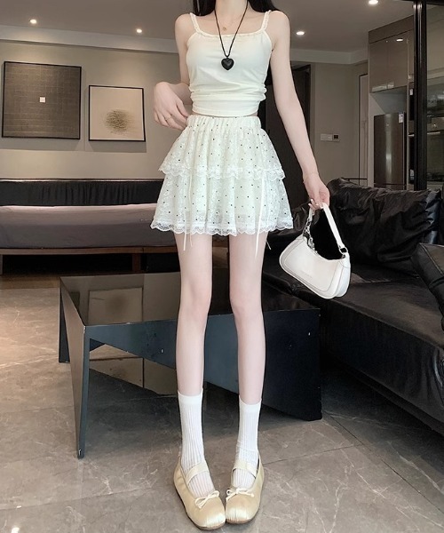 Mejoul(メジュール)の「【インパン付き】ドット柄レースティアードフリルミニスカート(スカート・レディース・ホワイト・M/L)」の7枚目の写真