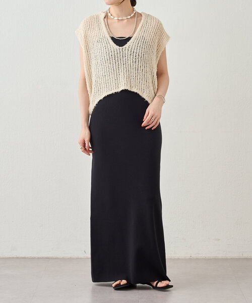 SHENERY(シーナリー)の「【2サイズ展開】透かし編みVネックニットベスト(ベスト・レディース・グレー系その他/アイボリー/ブラック・36/38)」の5枚目の写真