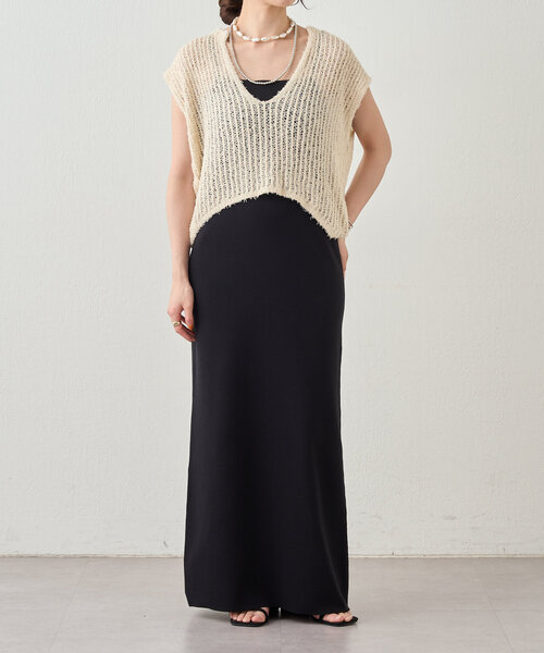 SHENERY(シーナリー)の「【2サイズ展開】透かし編みVネックニットベスト(ベスト・レディース・グレー系その他/アイボリー/ブラック・36/38)」の6枚目の写真