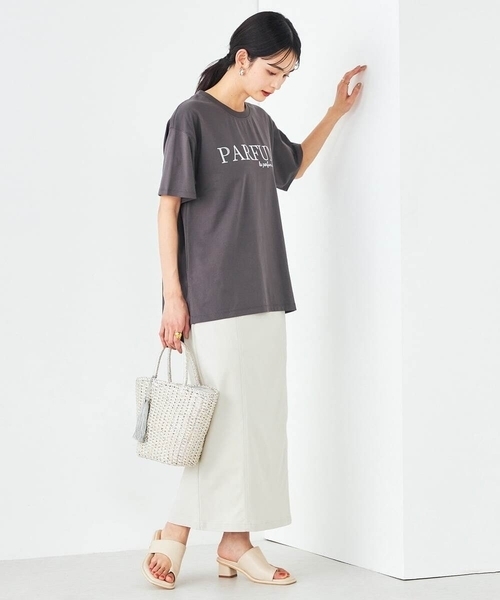 a.v.v（アーヴェヴェ）の「トングサンダル（サンダル・レディース・アイボリー/ブラック・24.5/23.5/22.5）」の12枚目の写真