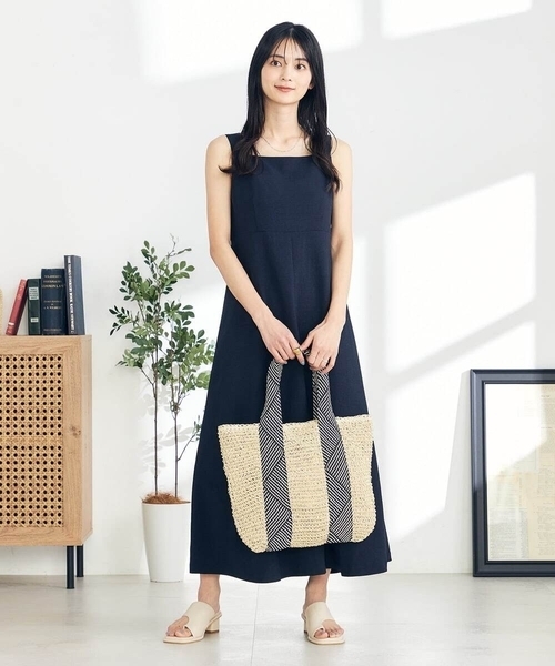 a.v.v（アーヴェヴェ）の「トングサンダル（サンダル・レディース・アイボリー/ブラック・24.5/23.5/22.5）」の14枚目の写真