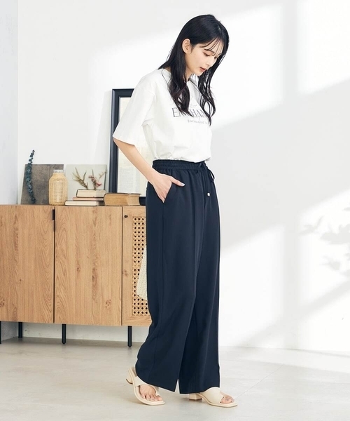 a.v.v（アーヴェヴェ）の「トングサンダル（サンダル・レディース・アイボリー/ブラック・24.5/23.5/22.5）」の8枚目の写真