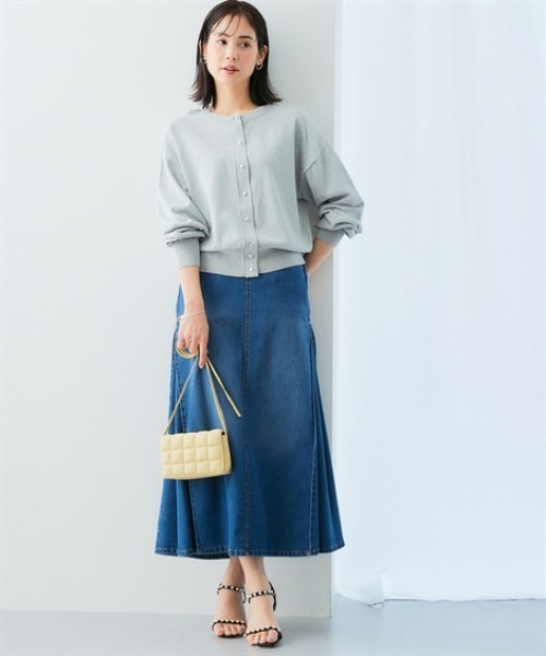 7days Life Styling(セブンデイズライフスタイリング)の「【接触冷感/UVカット】前後2WAYメタルボタン綿混ニットカーディガン(ニット/セーター・レディース・ブルー/杢グレー/ブラック・S/M/L/LL/3L)」の12枚目の写真