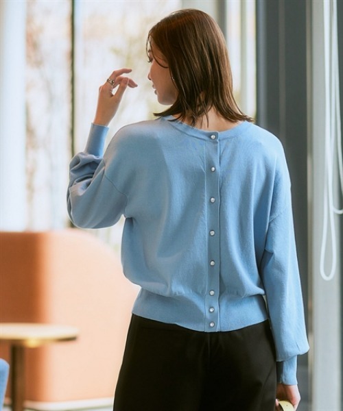7days Life Styling(セブンデイズライフスタイリング)の「【接触冷感/UVカット】前後2WAYメタルボタン綿混ニットカーディガン(ニット/セーター・レディース・ブルー/杢グレー/ブラック・S/M/L/LL/3L)」の15枚目の写真
