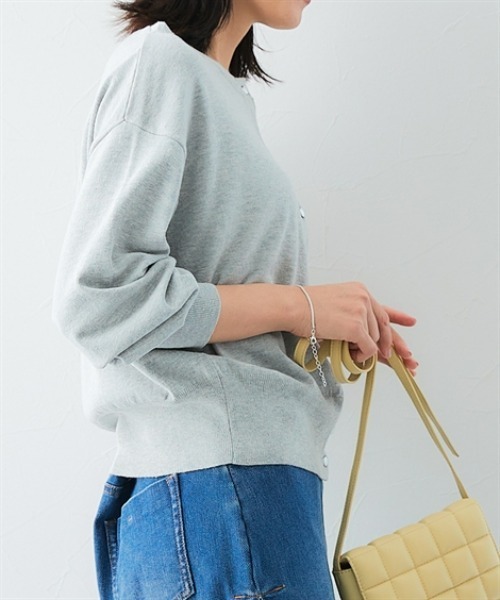 7days Life Styling(セブンデイズライフスタイリング)の「【接触冷感/UVカット】前後2WAYメタルボタン綿混ニットカーディガン(ニット/セーター・レディース・ブルー/杢グレー/ブラック・S/M/L/LL/3L)」の22枚目の写真