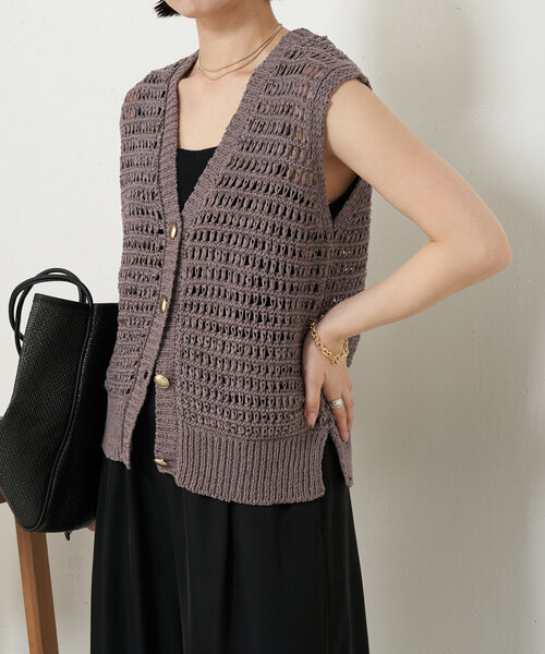 Jena espace merveilleux（ジェナ　エスパスメルヴェイユ）の「テープヤーンベスト（カーディガン/ボレロ・レディース・グレー/ベージュ・FREE）」の6枚目の写真