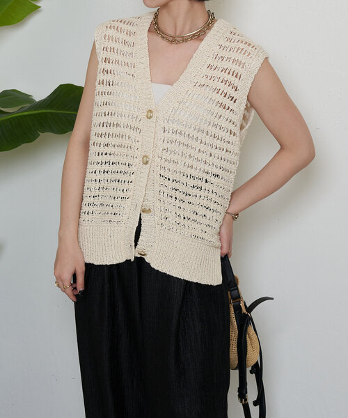 Jena espace merveilleux（ジェナ　エスパスメルヴェイユ）の「テープヤーンベスト（カーディガン/ボレロ・レディース・グレー/ベージュ・FREE）」の16枚目の写真