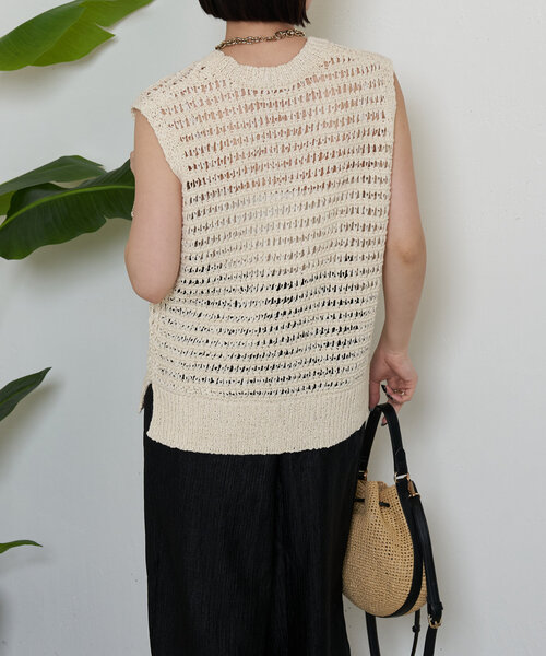 Jena espace merveilleux（ジェナ　エスパスメルヴェイユ）の「テープヤーンベスト（カーディガン/ボレロ・レディース・グレー/ベージュ・FREE）」の19枚目の写真