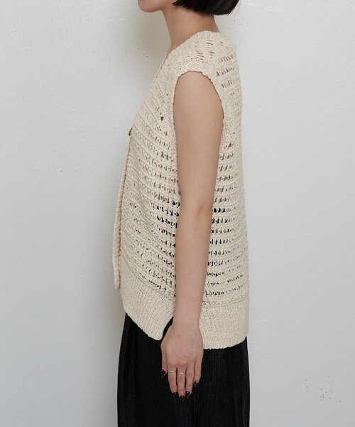 Jena espace merveilleux（ジェナ　エスパスメルヴェイユ）の「テープヤーンベスト（カーディガン/ボレロ・レディース・グレー/ベージュ・FREE）」の22枚目の写真