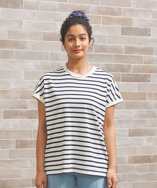 J.PRESS YORK STREET(ジェイプレスヨークストリート)の「【WOMEN】ボーダーキャップスリーブ Tシャツ(Tシャツ/カットソー・レディース・ブラック系1/ネイビー系1・F)」の2枚目の写真
