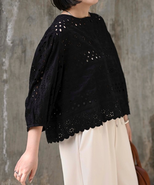 ＆HALF（アンドハーフ）の「インド綿カットワーク刺繍コクーンシャツ（インド綿.インドコットン.コットン100%,綿100%）（シャツ/ブラウス・レディース・ブラック/オフホワイト・L/M）」の4枚目の写真